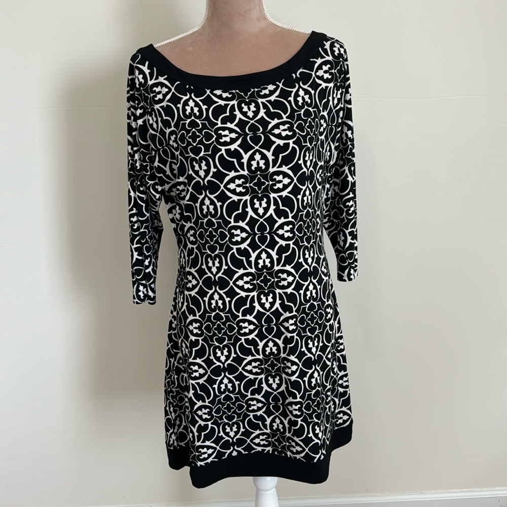 WHBM 3/4 Sleeve Black and White Tunic Size M